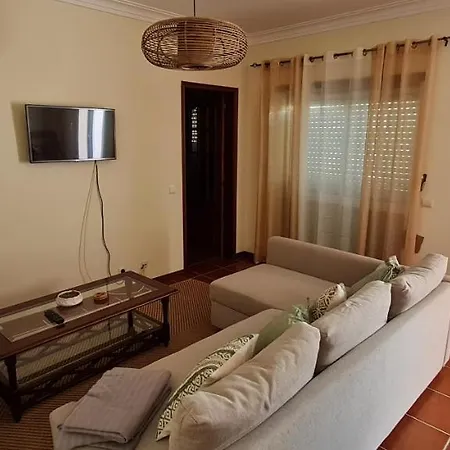Lovely Modern Duplex 3 Bedroom Flat In Quiet Area Apartment